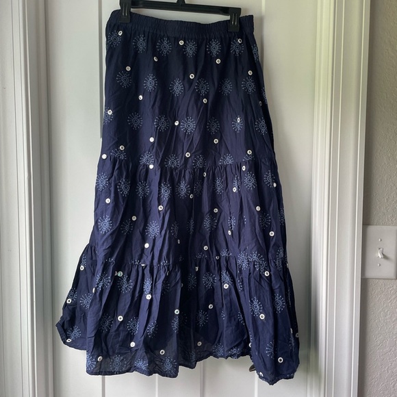 Zara Tiered Embroidered Midi Maxi Skirt Size M Blogger Favorite - Picture 9 of 9